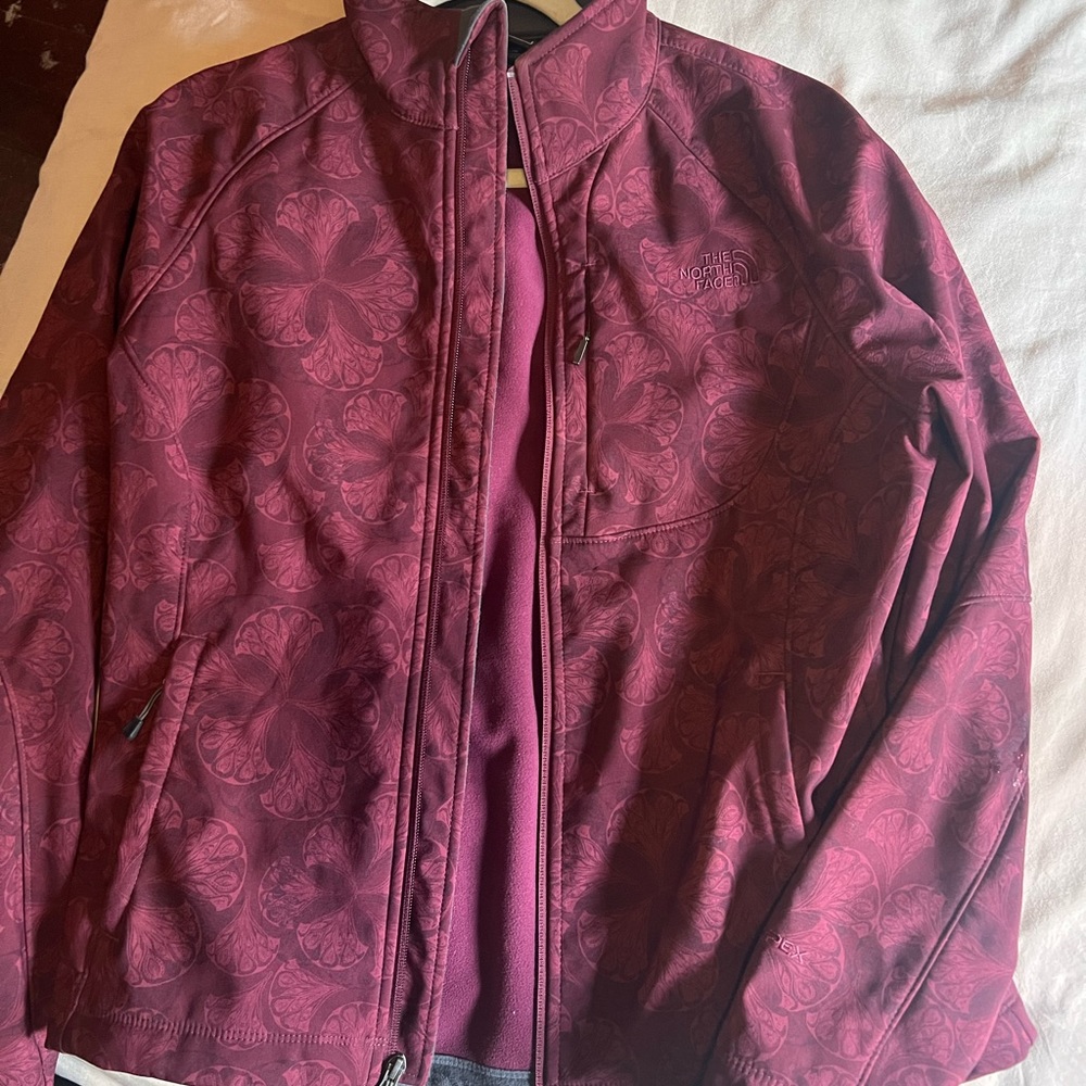 The North Face Women’s Soft Shell Jacket